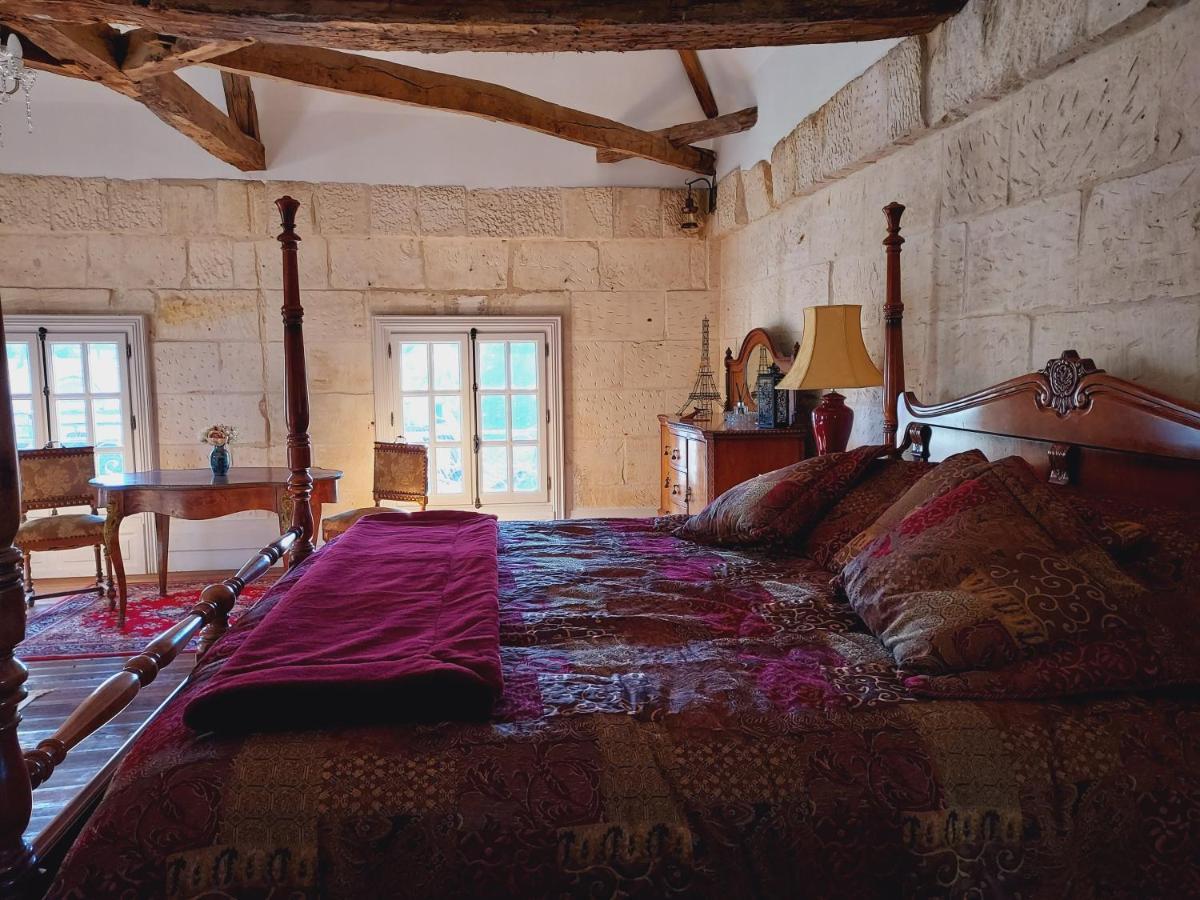 Chateau Des Senechaux, Bourdeilles Екстер'єр фото