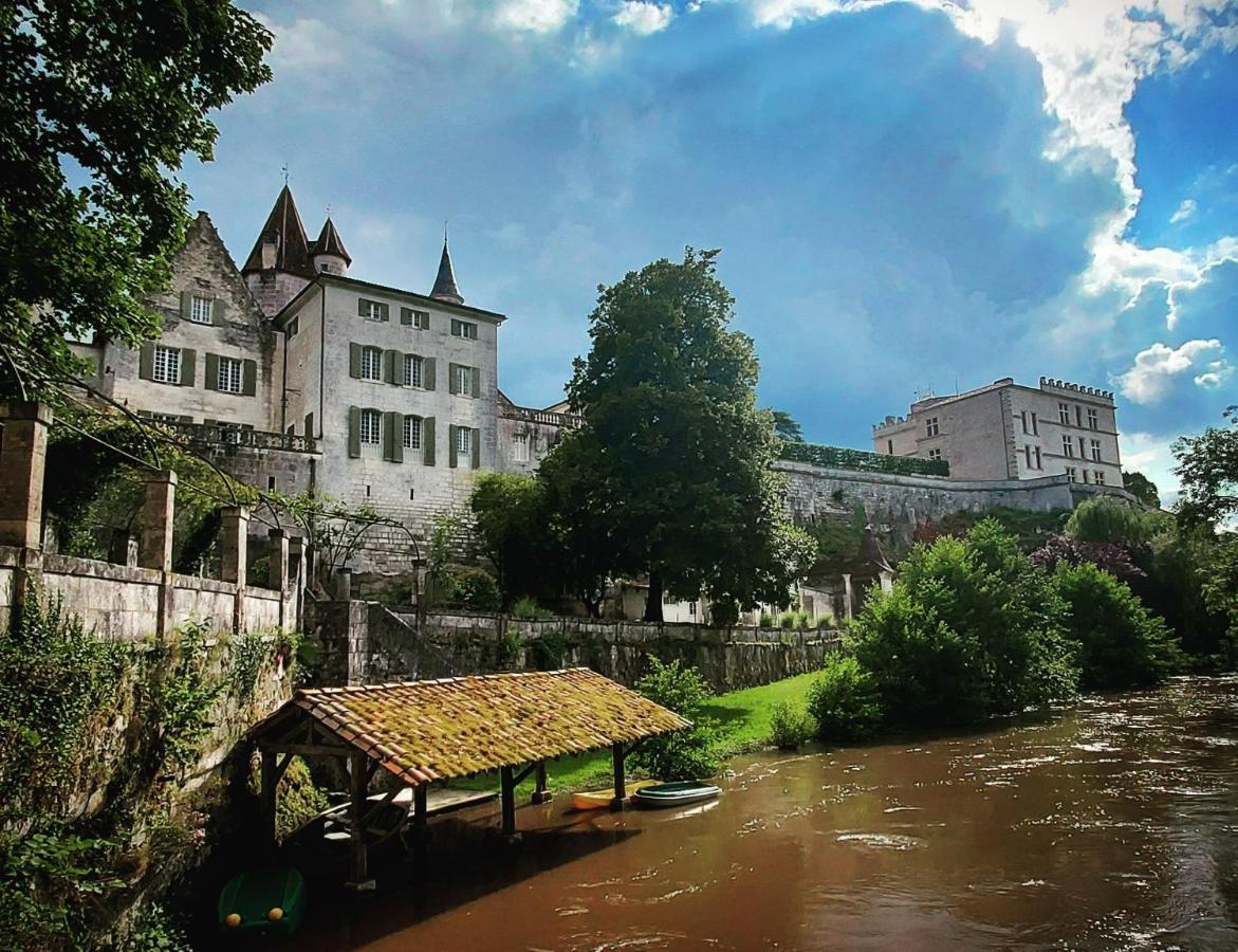 Chateau Des Senechaux, Bourdeilles Екстер'єр фото
